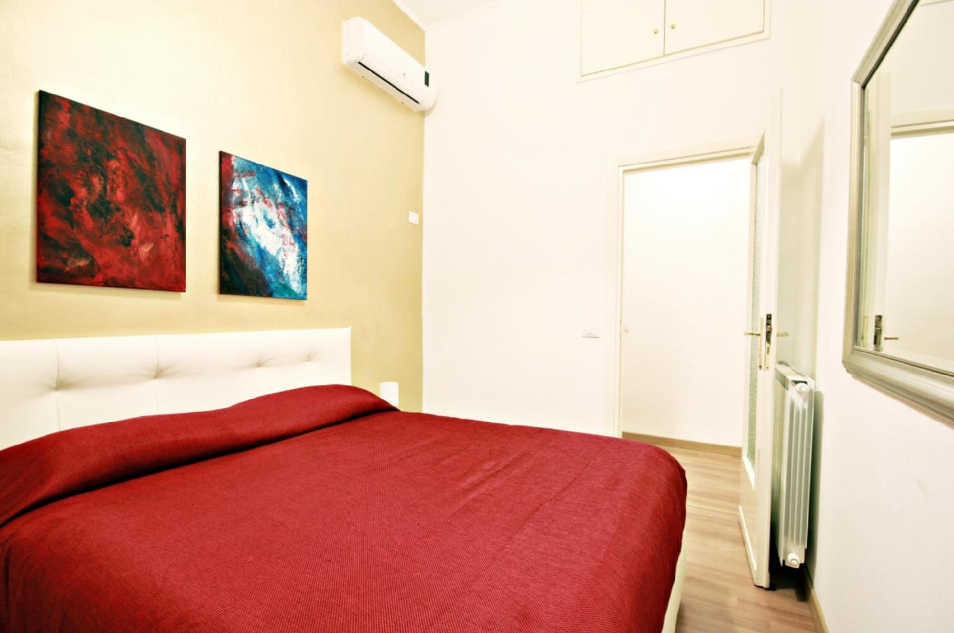 Colosseum - Big And Comfortable Apartment Rome Exterior photo